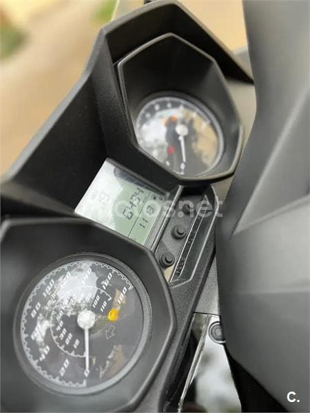 Kymco Super Dink 350i – Vista 1