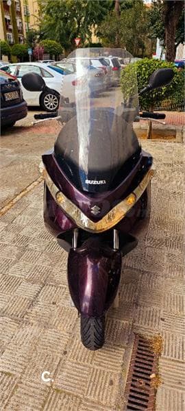 Suzuki BURGMAN 125 1000 € 2010 Sevilla - 1