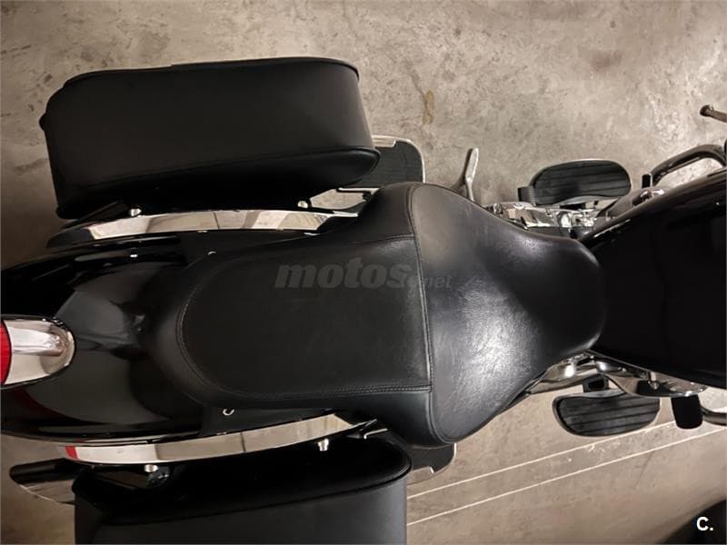 Kawasaki VN 900 CLASSIC – Vista 6