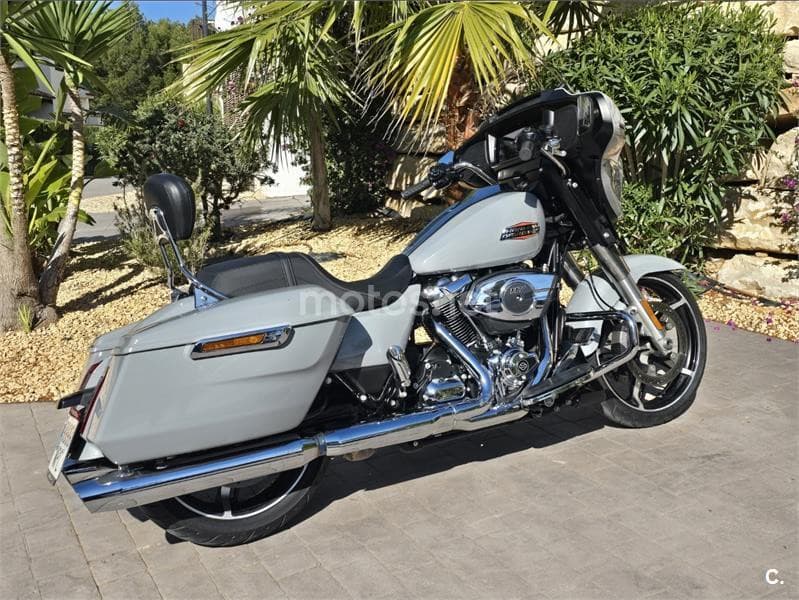 Harley-Davidson Street Glide 29.890 € 2024 Alicante - 2
