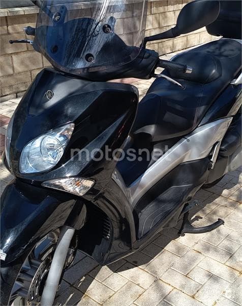 Yamaha X-CITY 250 – Vista 3