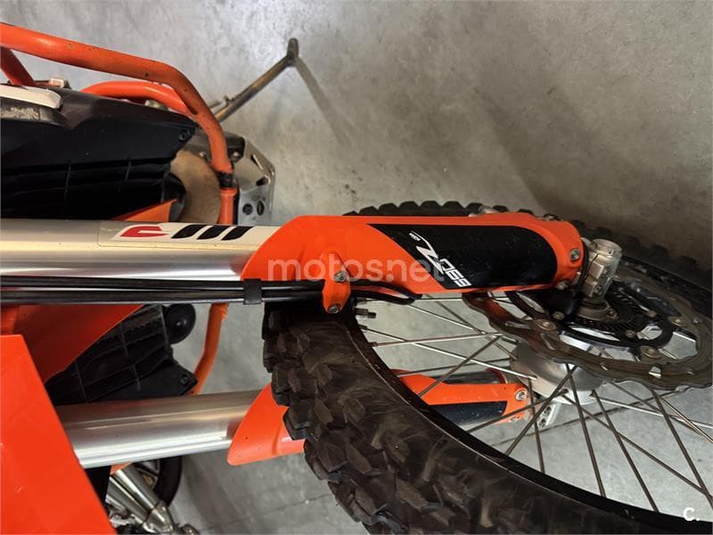 KTM 690 Enduro R 7600 € 2019 Madrid - 6