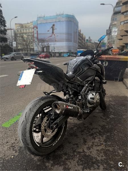 Kawasaki Z 900 – Vista 5