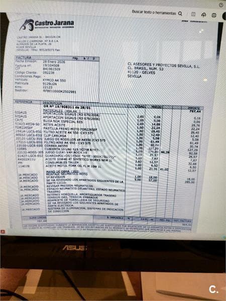 Kymco AK 550 – Vista 3