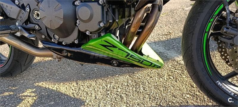 Kawasaki Z 750 – Vista 6