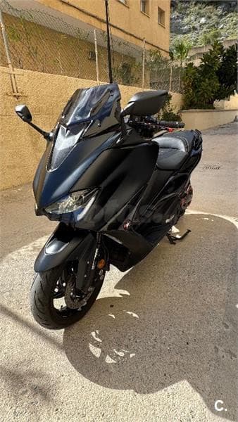 Yamaha TMAX 560 ABS – Vista 1