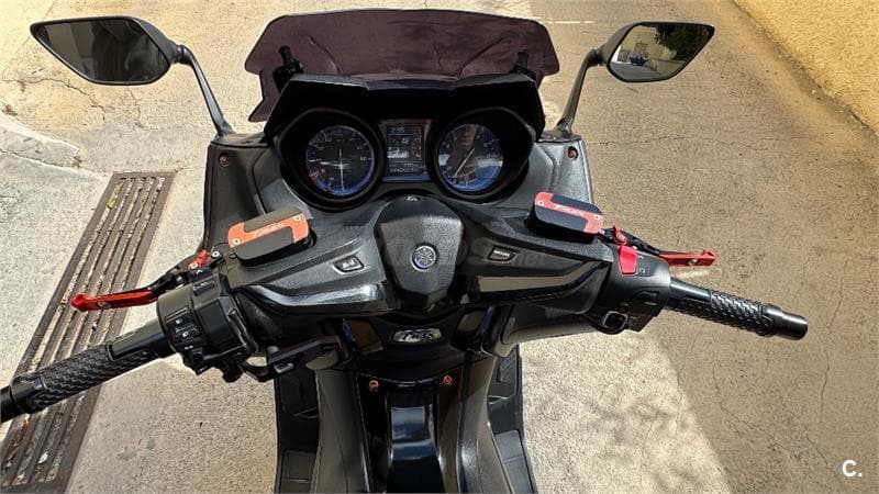 Yamaha TMAX 560 ABS – Vista 6