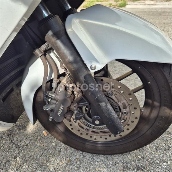 Honda NSS 300 Forza ABS 3300 € 2015 Barcelona - 3