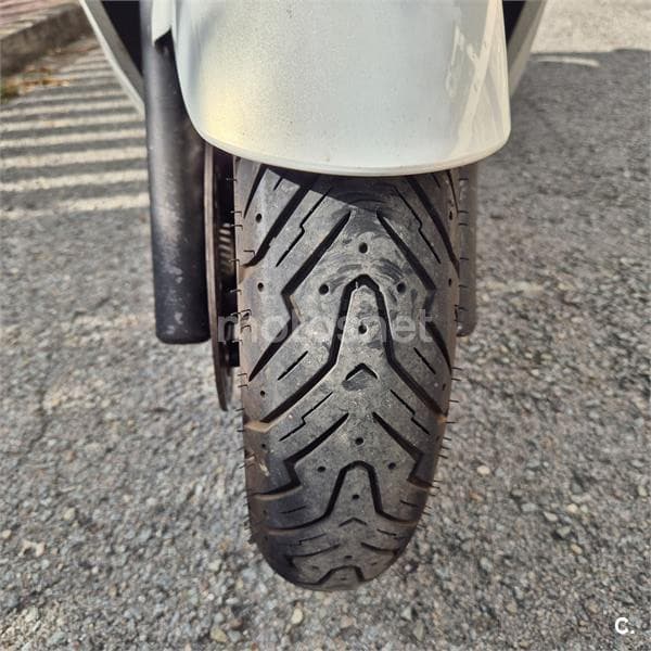 Honda NSS 300 Forza ABS 3300 € 2015 Barcelona - 5