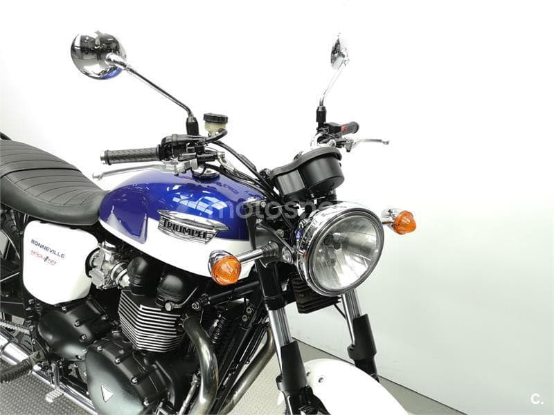 Triumph Bonneville T100 – Vista 4