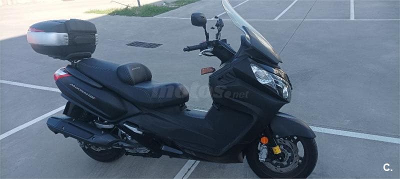 SYM Maxsym 600 – Vista 1