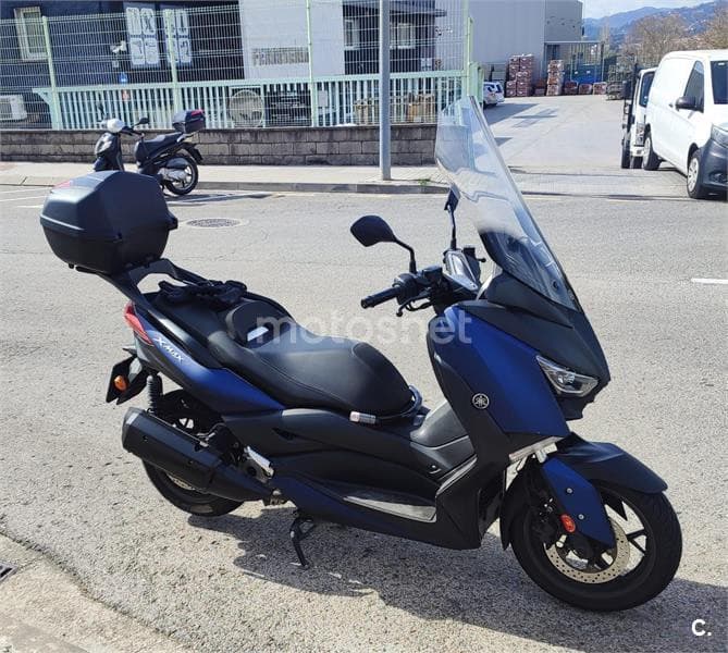 Yamaha XMAX 300 – Vista 2