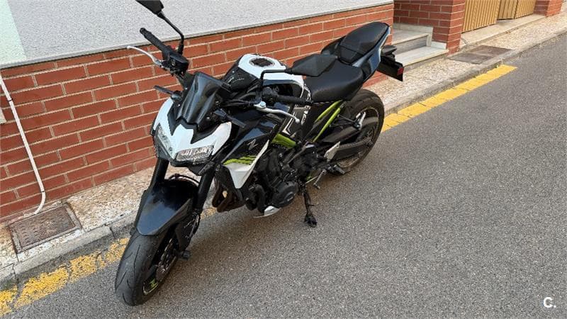 Kawasaki Z 900 – Vista 4