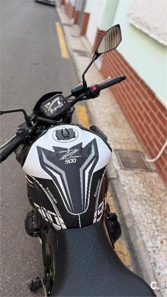 Kawasaki Z 900 – Vista 6
