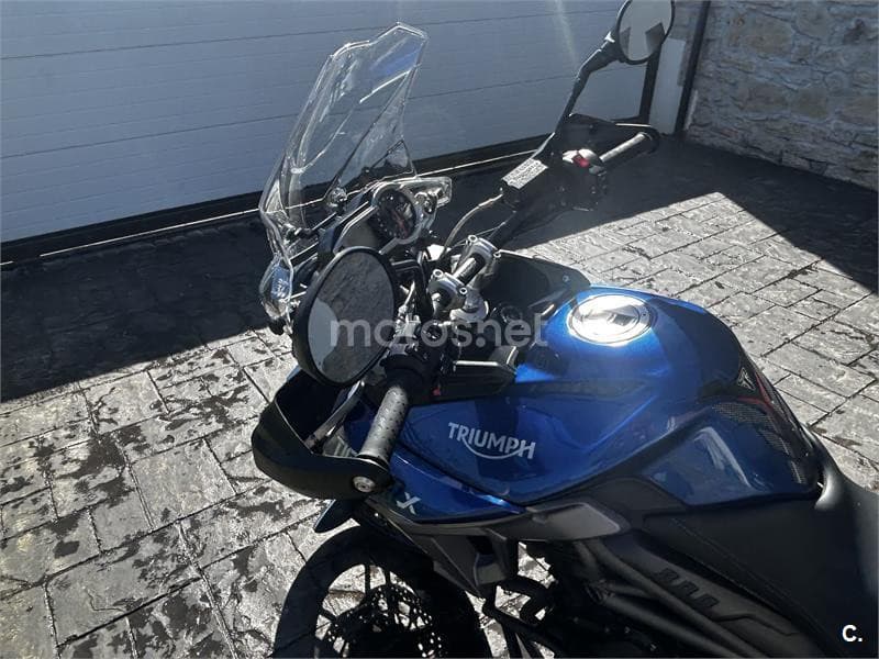 Triumph Tiger 800 XR – Vista 1