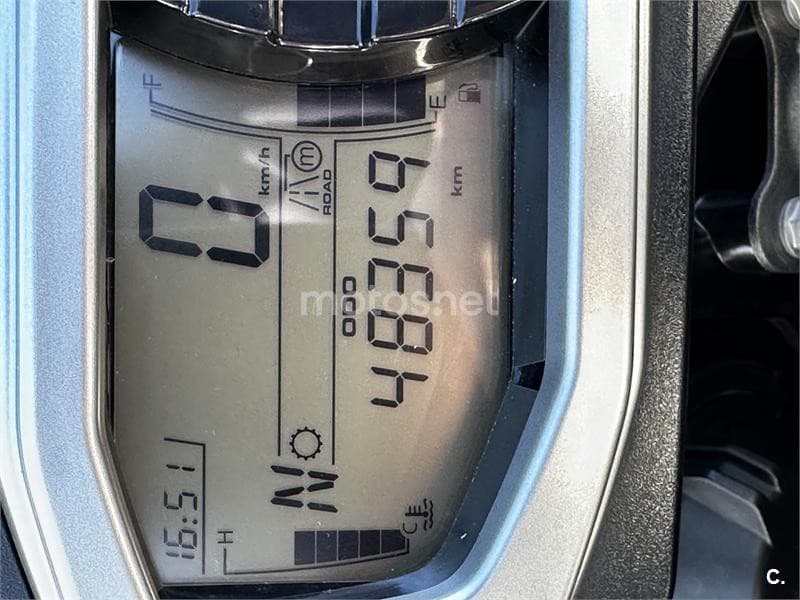 Triumph Tiger 800 XR – Vista 7