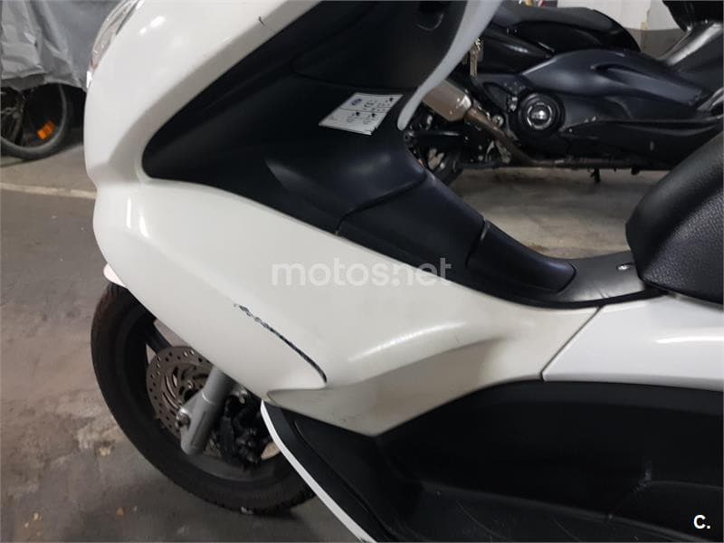 Honda PCX 125 – Vista 4