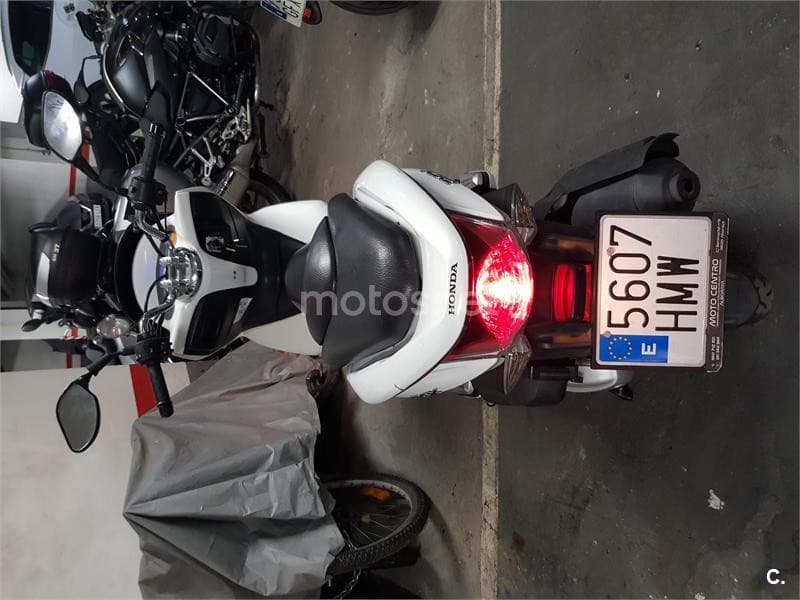 Honda PCX 125 – Vista 8