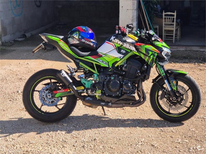 Kawasaki Z 900 – Vista 1