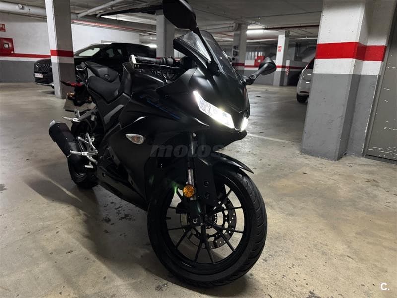 Yamaha YZF R 125 3800 € 2022 Barcelona - 2