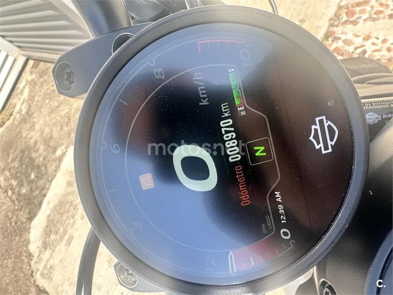 Harley-Davidson Sportster S – Vista 2