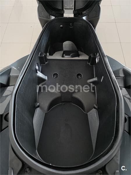 Yamaha Tricity – Vista 1