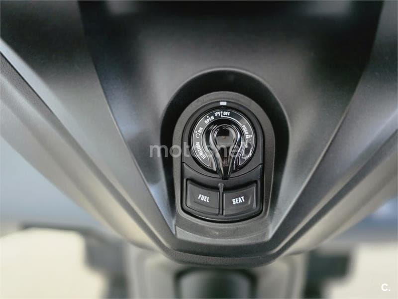 Yamaha Tricity – Vista 11