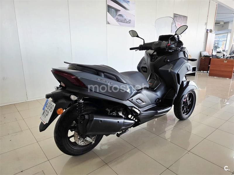 Yamaha Tricity – Vista 7