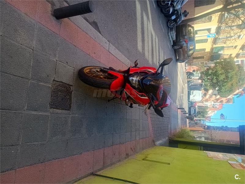 Honda CBR 650 F – Vista 4