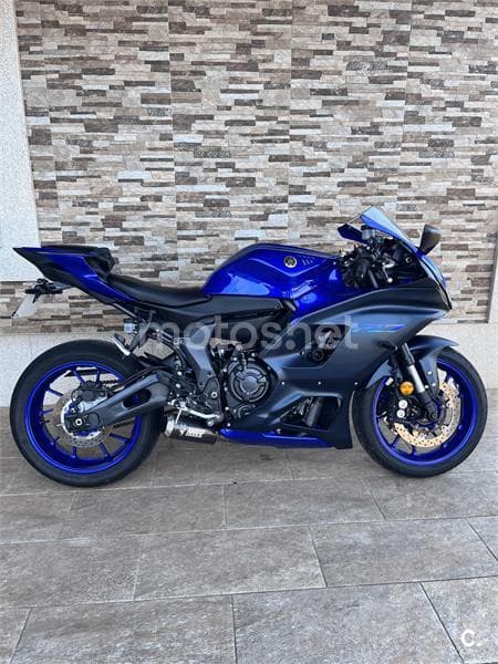 Yamaha R7 – Vista 3