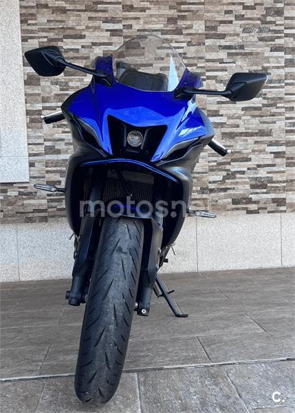 Yamaha R7 – Vista 4