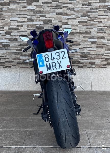 Yamaha R7 – Vista 5