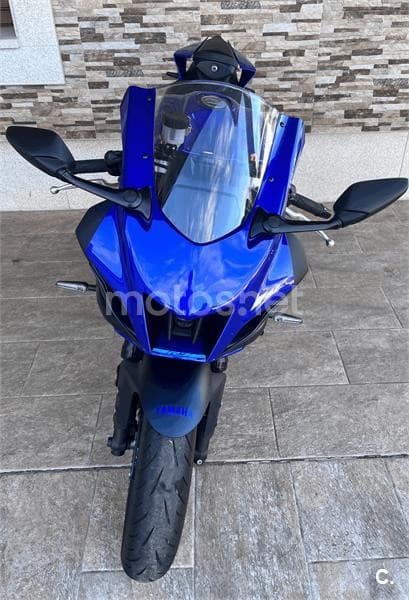 Yamaha R7 – Vista 10