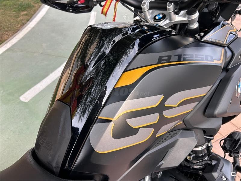 BMW R 1250 GS 15.999 € 2019 Zaragoza - 8