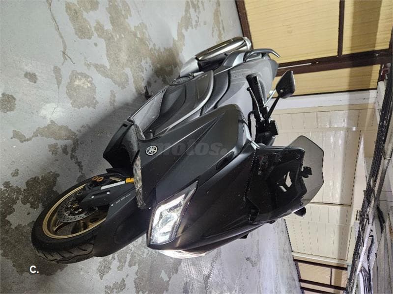 Yamaha TMAX 530 – Vista 1