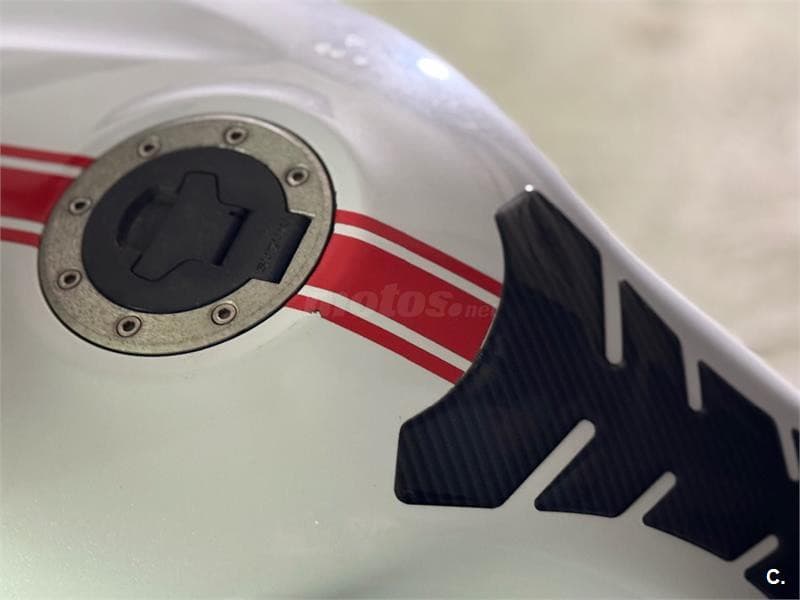 Suzuki GS 500 1750 € 2007 Pontevedra - 5