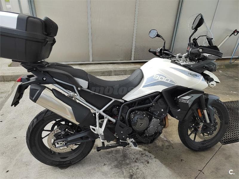 Triumph Tiger 900 – Vista 4