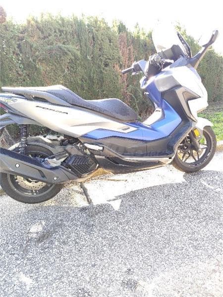 Honda Forza 125 – Vista 1