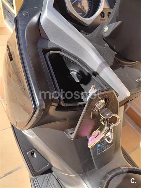 Kawasaki J 300 ABS 2500 € 2015 Madrid - 12