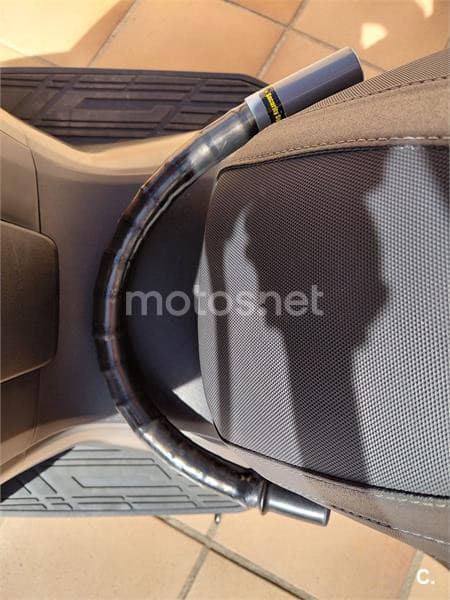 Kawasaki J 300 ABS 2500 € 2015 Madrid - 4