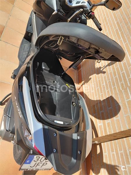 Kawasaki J 300 ABS 2500 € 2015 Madrid - 9