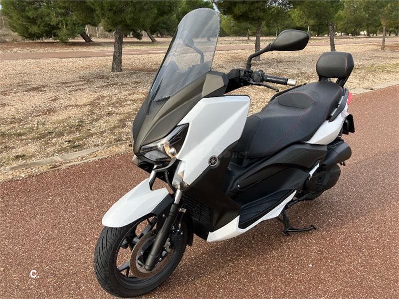 Yamaha XMAX 125 3200 € 2016 Zaragoza - 1