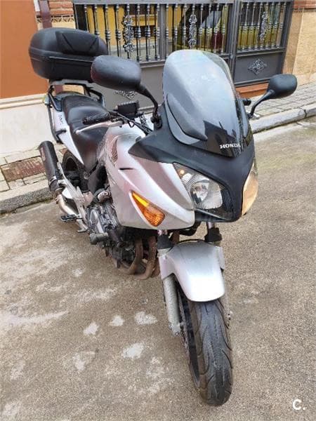 Honda CBF 600 SA – Vista 1