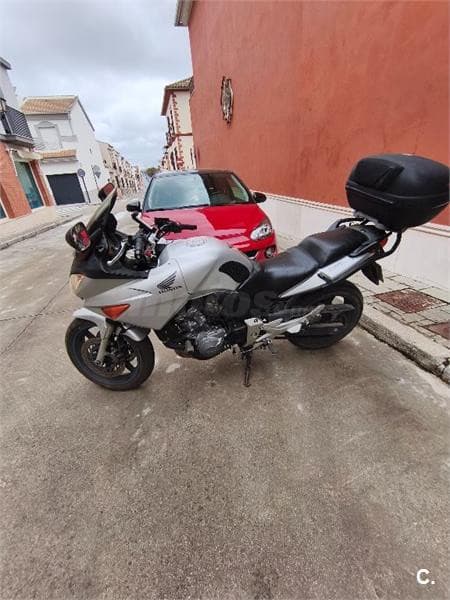 Honda CBF 600 SA – Vista 5