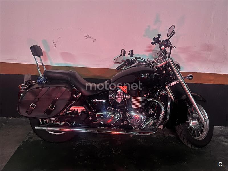 Triumph America – Vista 2