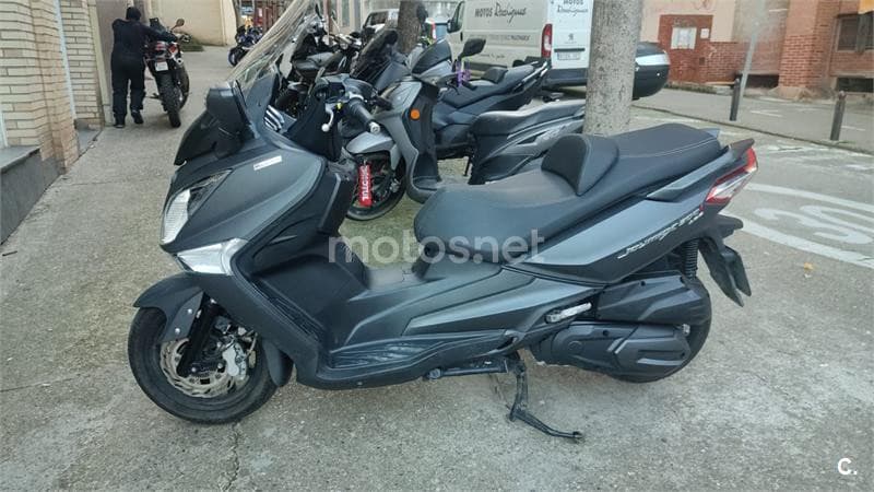 SYM Joymax 300 – Vista 2