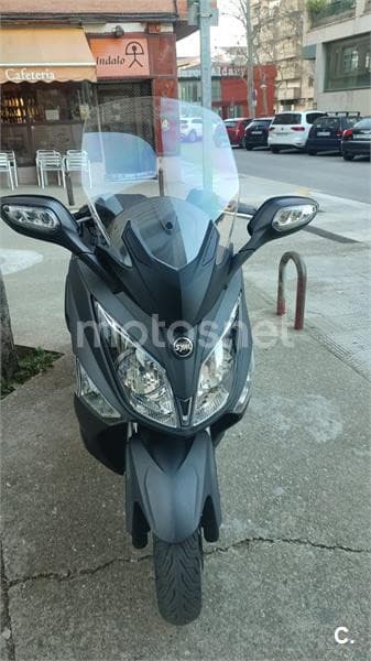 SYM Joymax 300 – Vista 5