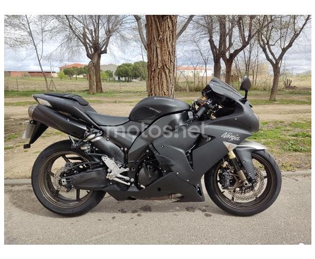 Kawasaki ZX 10R – Vista 1