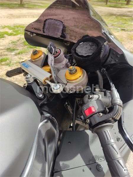 Kawasaki ZX 10R – Vista 2