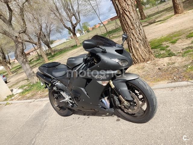 Kawasaki ZX 10R – Vista 3